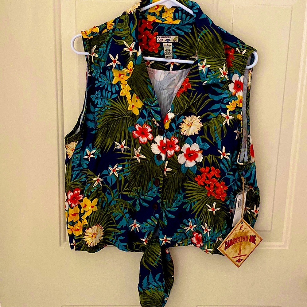 Caribbean Joe Brand New, Never worn and with tags. Sleeveless and front tie.